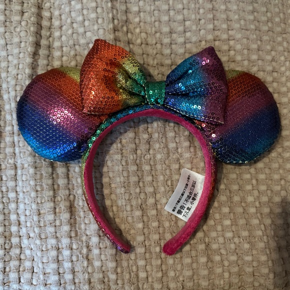 Rainbow Sequin Minnie Disney Parks Mickey/Minnie Mouse Ears Headband - Picture 1 of 5